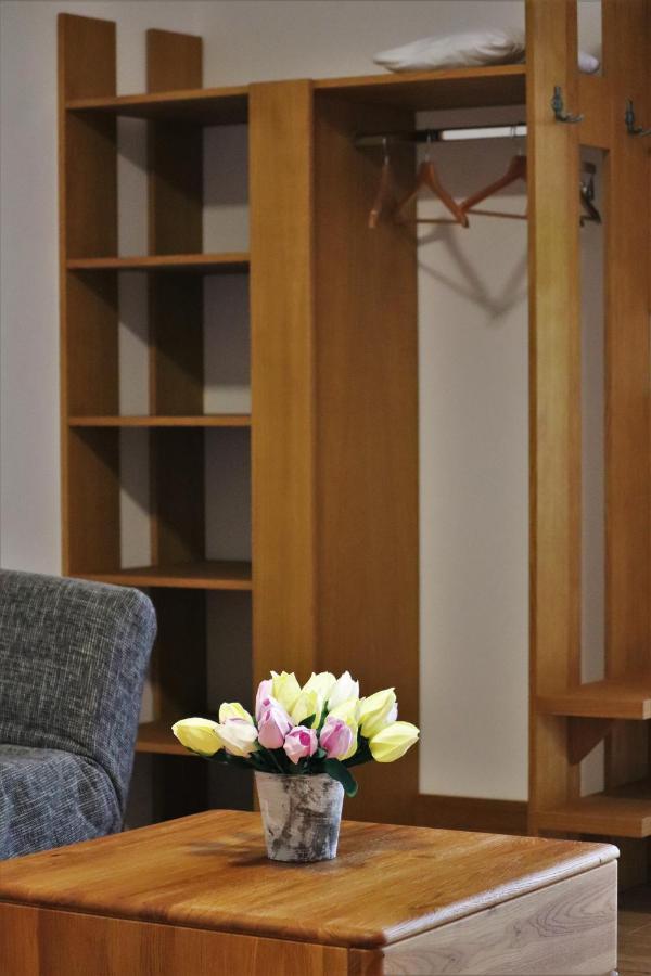 Hajenka Hrabete Buquoye Hotel Kaplice Bagian luar foto