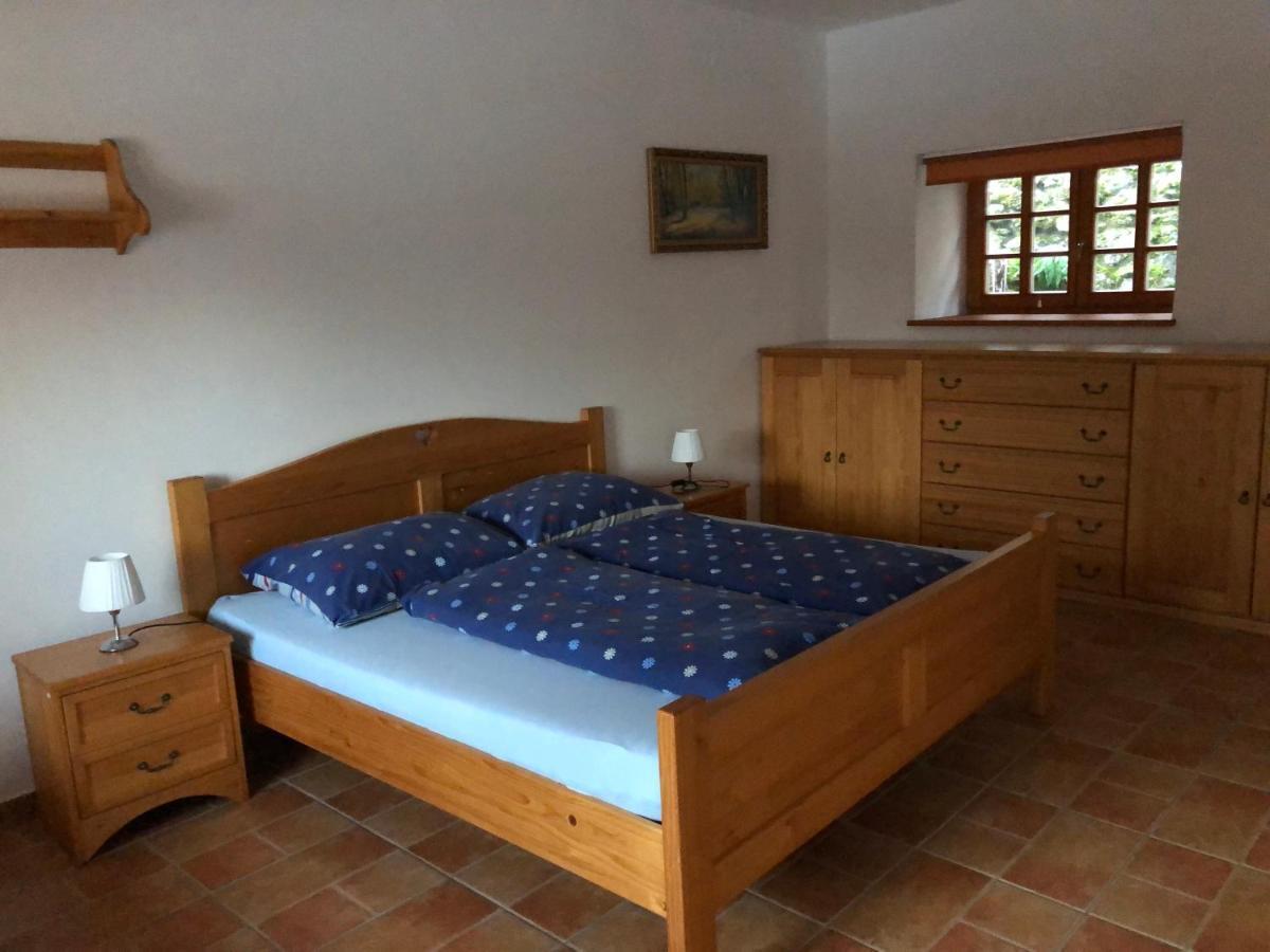 Hajenka Hrabete Buquoye Hotel Kaplice Bagian luar foto